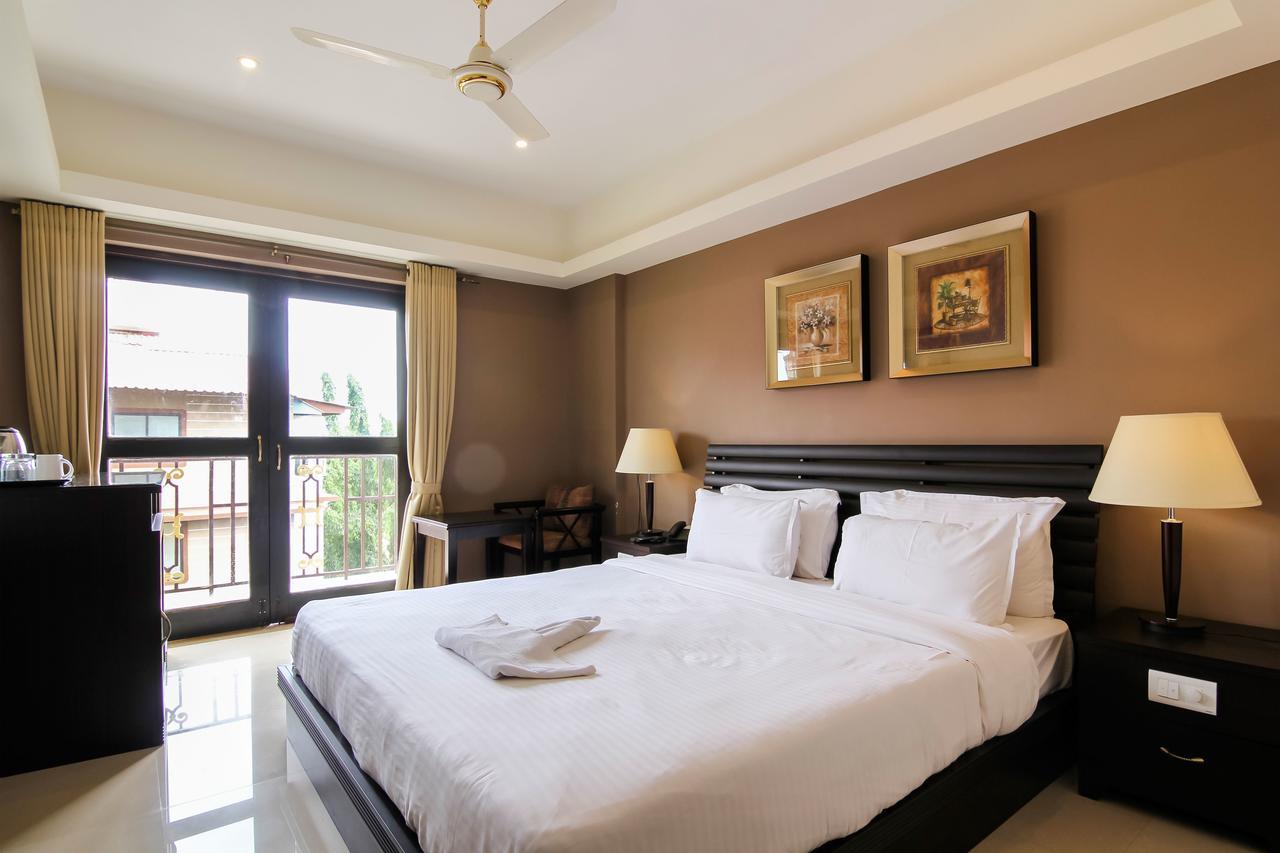 Seasons Hotel & Spa Madgaon Extérieur photo